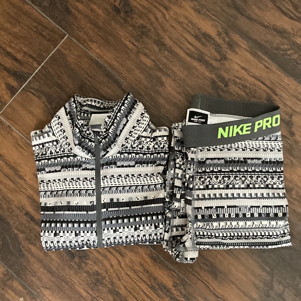 Nike Pro Bundle - image 3